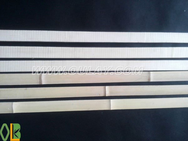 Bamboo strips for building