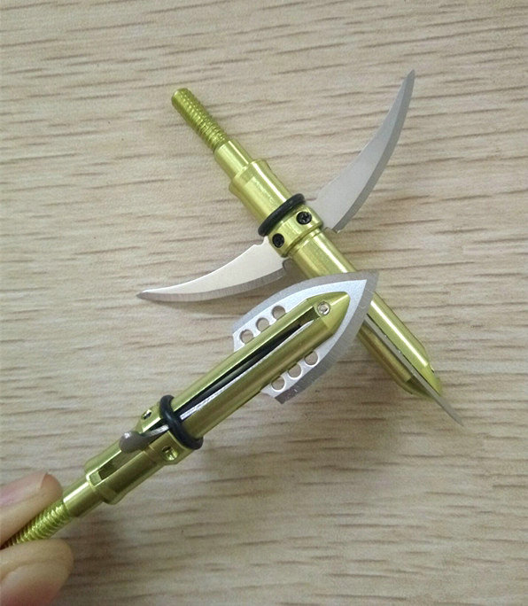 Archery olive broadheads with arrows